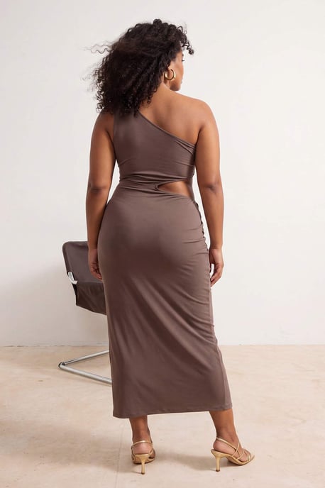 Trendyol Curve Dam Beige Enfärgad Midi Ärmlös Bodycon Plus size Klänning - Image 2