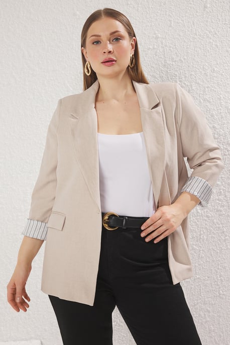 Trendyol Curve Dam Beige Enfärgad Lång Relaxed fit Plus size Kavajer - Image 1