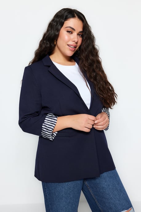 Trendyol Curve Dam Mörkblå Enfärgad Lång Regular fit Plus size Kavajer - Image 2