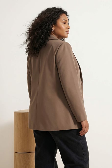 Trendyol Curve Dam Brun Enfärgad Lång Regular fit Plus size Kavajer - Image 6