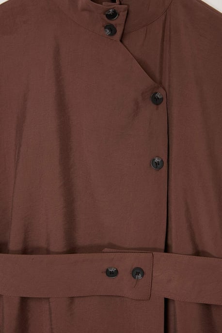 Trendyol Curve Dam Brun Enfärgad Kort Regular fit Plus size Kavajer - Image 4