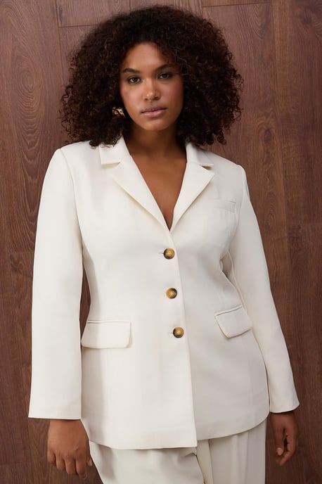 Trendyol Curve Dam Ecru Enfärgad Lång Figursydd Plus size Kavajer - Image 5
