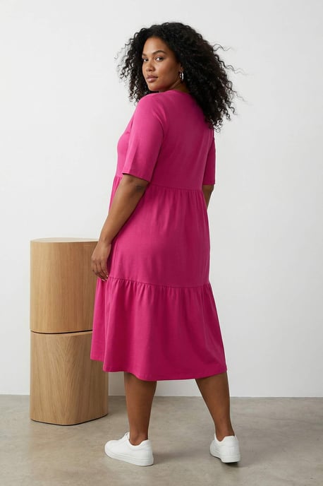 Trendyol Curve Dam Rosa Enfärgad Midi Kort Casual A-linje Plus size Klänning - Image 5