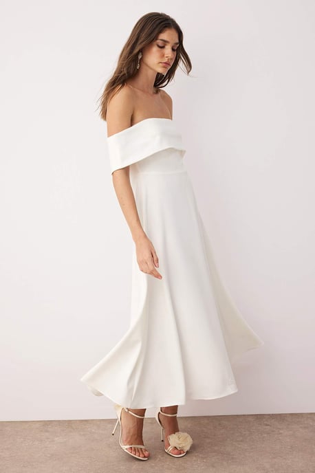 TRENDYOLMİLLA Women's White Plain Midi Sleeveless Stylish/Night Skater Dresses - Image 4
