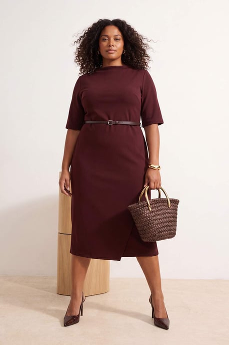 Trendyol Curve Dam Brun Enfärgad Midi Kort A-linje Plus size Klänning - Image 1