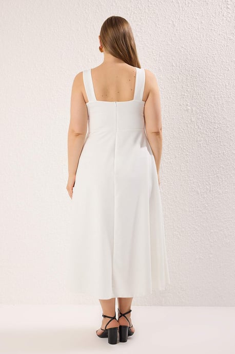Trendyol Curve Dam Vit Enfärgad Midi Kort Elegant/Kväll Bodycon Plus size Klänning - Image 3