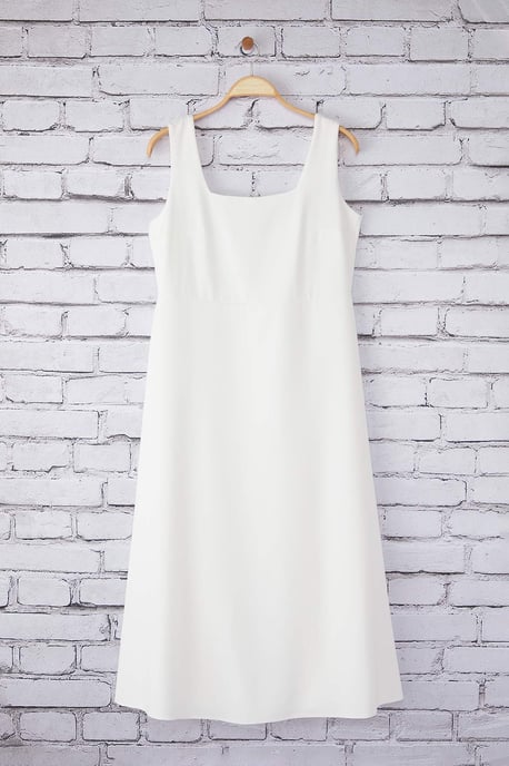 Trendyol Curve Dam Vit Enfärgad Midi Kort Elegant/Kväll Bodycon Plus size Klänning - Image 4