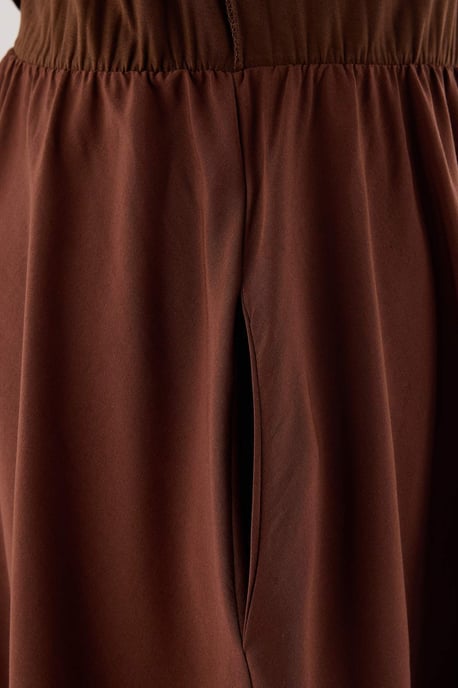 Trendyol Curve Dam Brun Enfärgad Midi Kort Rak Plus size Klänning - Image 4