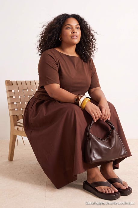Trendyol Curve Dam Brun Enfärgad Midi Kort Rak Plus size Klänning - Image 6