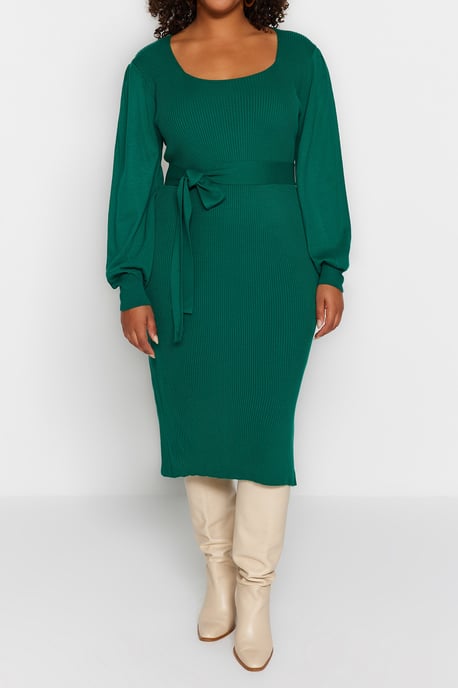 Trendyol Curve Dam Grön Enfärgad Midi Lång Casual Bodycon Plus size Klänning - Image 2