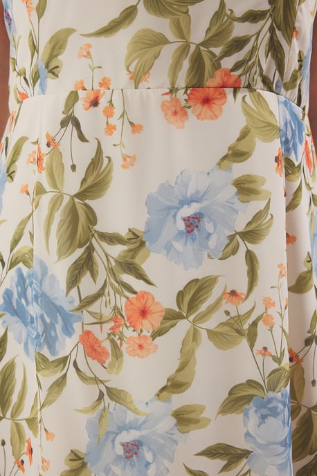 Trendyol Curve Dam Ecru Blommig Midi Ärmlös Casual A-linje Plus size Klänning - Image 2