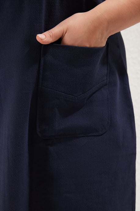 Trendyol Curve Dam Mörkblå Enfärgad Midi Kort Cocktail A-linje Plus size Klänning - Image 3