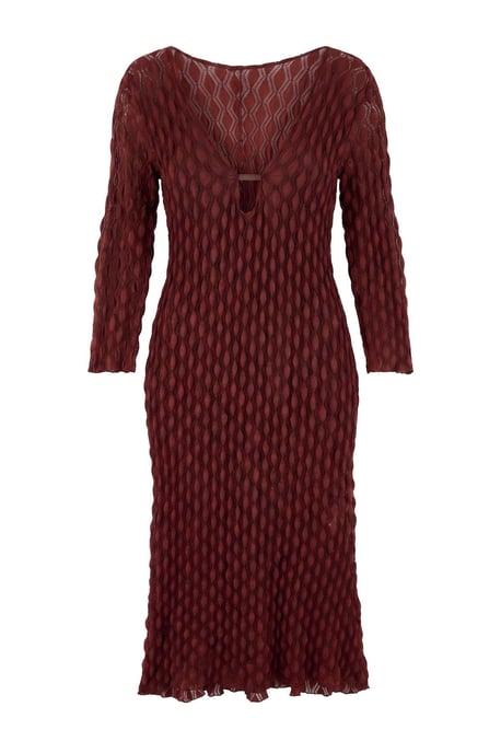 Trendyol Curve Dam Vinröd Strukturerad Midi Lång Bodycon Plus size Klänning - Image 1