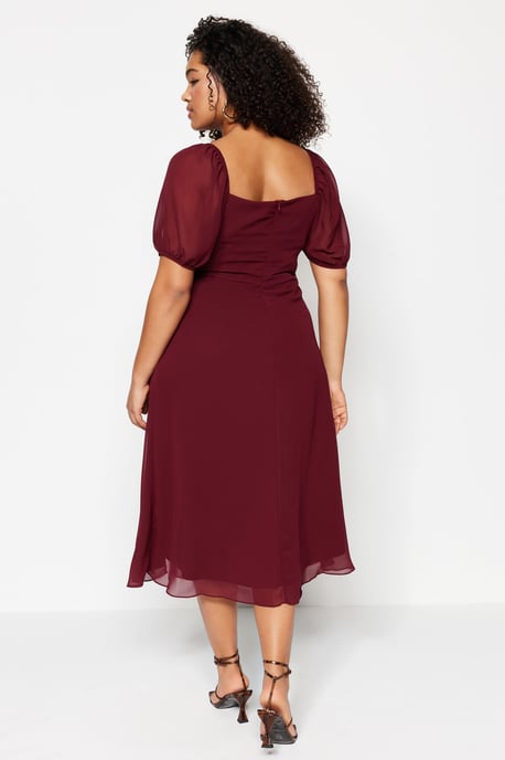 Trendyol Curve Dam Vinröd Enfärgad Midi Kort Casual A-linje Plus size Klänning - Image 4