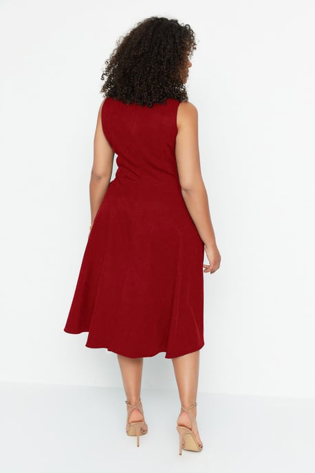 Trendyol Curve Dam Vinröd Enfärgad Midi Ärmlös Kväll / Vardag A-linje Plus size Klänning - Image 3