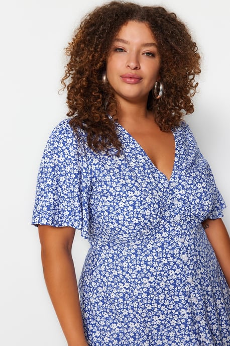 Trendyol Curve Dam Mörkblå Blommig Midi Kort Casual Skjortklänning Plus size Klänning - Image 2