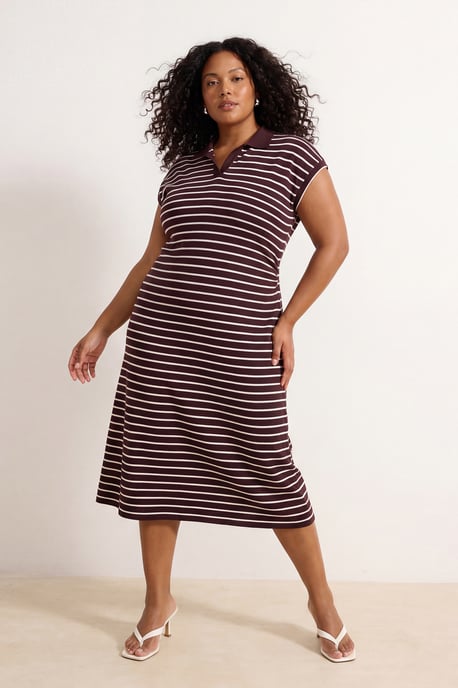 Trendyol Curve Dam Vinröd Randig Midi Kort Casual A-linje Plus size Klänning - Image 1