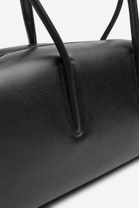 Where's That From Womens Girelle Leather Bowler Bag - Image 5