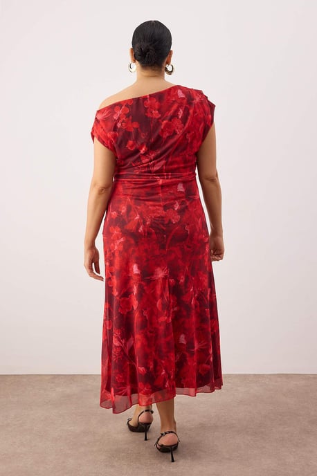 Trendyol Curve Dam Röd Blommig Midi Ärmlös Casual A-linje Plus size Klänning - Image 3
