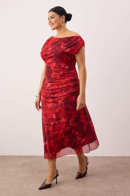 Trendyol Curve Dam Röd Blommig Midi Ärmlös Casual A-linje Plus size Klänning - Image 6