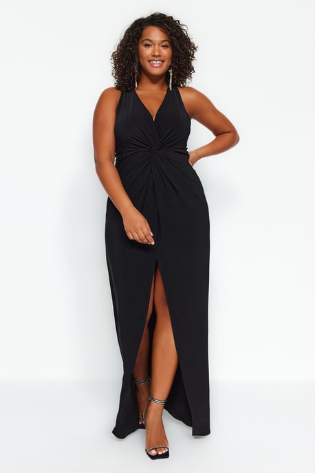 Trendyol Curve Dam Svart Enfärgad Midi Ärmlös Elegant/Kväll Rak Plus size Klänning - Image 1