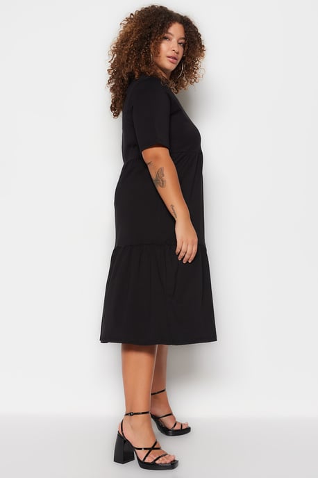 Trendyol Curve Dam Svart Enfärgad Midi Kort Casual A-linje Plus size Klänning - Image 6