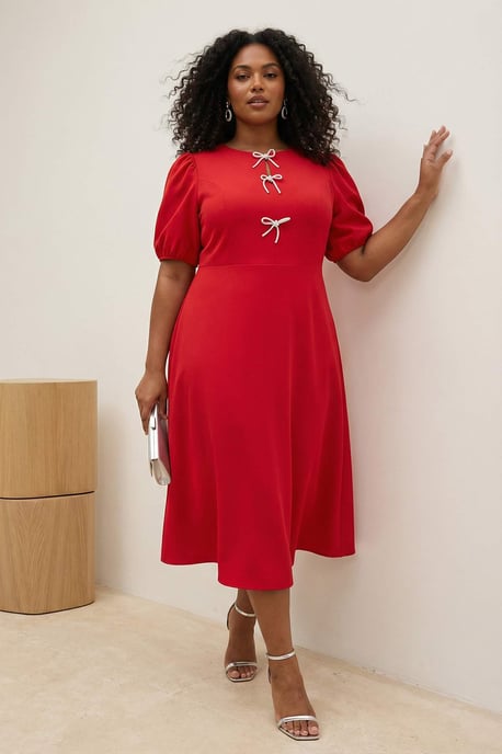 Trendyol Curve Dam Röd Enfärgad Midi Kort Elegant/Kväll Skater Plus size Klänning - Image 1