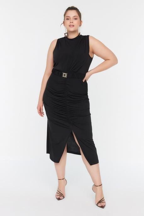 Trendyol Curve Dam Svart Enfärgad Midi Ärmlös Elegant/Kväll Bodycon Plus size Klänning - Image 2