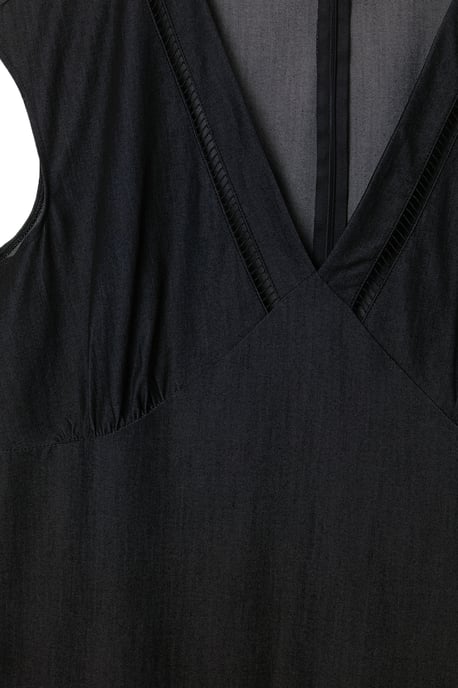 Trendyol Curve Dam Svart Enfärgad Midi Ärmlös A-linje Plus size Klänning - Image 5