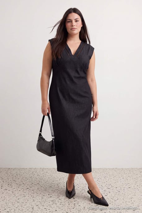 Trendyol Curve Dam Svart Enfärgad Midi Ärmlös A-linje Plus size Klänning - Image 6