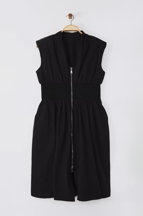 Trendyol Curve Dam Svart Enfärgad Midi Ärmlös Kväll / Vardag A-linje Plus size Klänning - Image 5