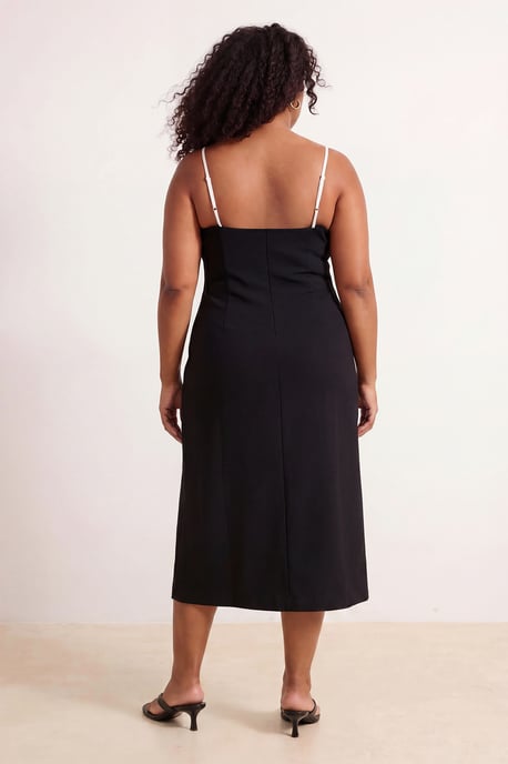 Trendyol Curve Dam Svart Enfärgad Midi Ärmlös Casual Bodycon Plus size Klänning - Image 2