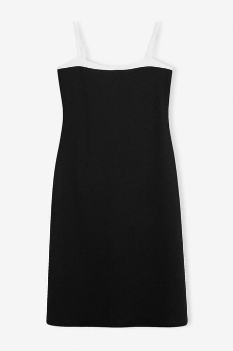 Trendyol Curve Dam Svart Enfärgad Midi Ärmlös Casual Bodycon Plus size Klänning - Image 3