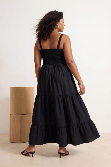 Trendyol Curve Dam Svart Enfärgad Midi Ärmlös Kväll / Vardag Skater Plus size Klänning - Image 5