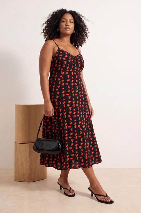 Trendyol Curve Dam Svart Geometriskt mönster Midi Kort A-linje Plus size Klänning - Image 6