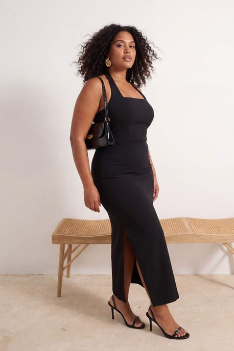 Trendyol Curve Dam Svart Enfärgad Midi Ärmlös Fest Skater Plus size Klänning - Image 6