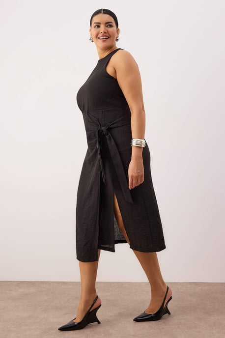 Trendyol Curve Dam Svart Enfärgad Midi Ärmlös Fest A-linje Plus size Klänning - Image 6