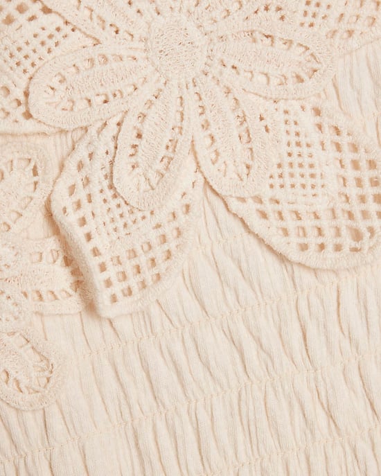 River Island Girls Dress Cream Asymmetric Crochet Flower - Image 2