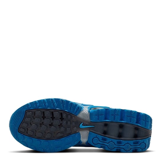 Boys Nike Air Max Dn Jn62 Low Top Sneakers in Black/Blue - Image 6
