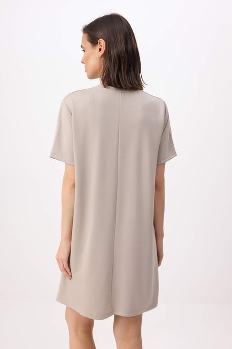 TRENDYOLMİLLA Women's Beige Plain Short / Mini Short Casual Shift Dresses - Image 3