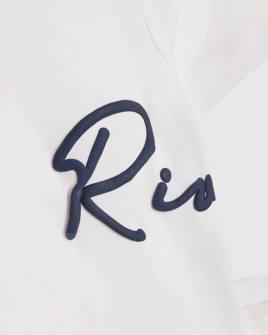River Island Mini Boys T-Shirt & Shorts Set White Oversized 2 Piece - Image 3