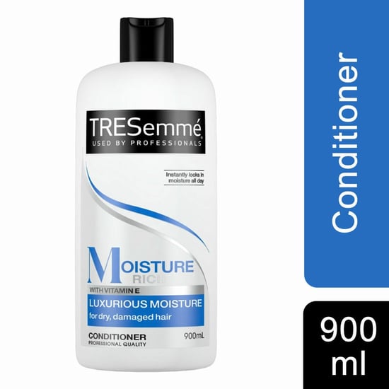 TRESemme Luxurious Moisture Rich Pack of 2 Shampoo & Conditioner Pack of 2, 900ml - Image 3