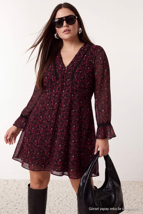 Trendyol Curve Dam Vinröd Blommig Kort / Mini Lång A-linje Plus size Klänning - Image 6