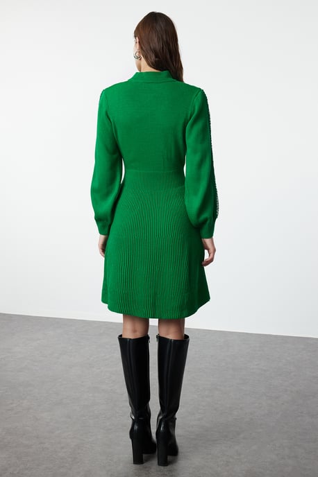TRENDYOLMİLLA Women's Green Plain Short / Mini Long Business A-line Dresses - Image 4