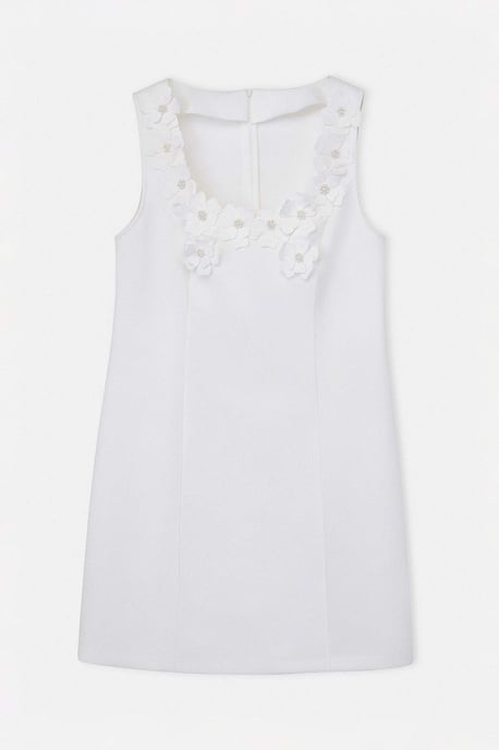 Trendyol Curve Dam Vit Enfärgad Kort / Mini Ärmlös Fest Bodycon Plus size Klänning - Image 3