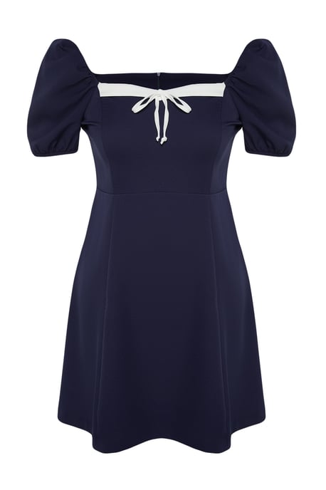 Trendyol Curve Dam Mörkblå Enfärgad Kort / Mini Kort Casual A-linje Plus size Klänning - Image 4