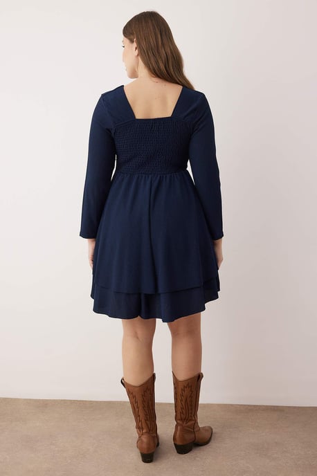 Trendyol Curve Dam Mörkblå Enfärgad Kort / Mini Lång Casual Skater Plus size Klänning - Image 3