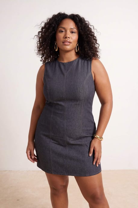 Trendyol Curve Dam Mörkblå Enfärgad Kort / Mini Ärmlös A-linje Plus size Klänning - Image 6