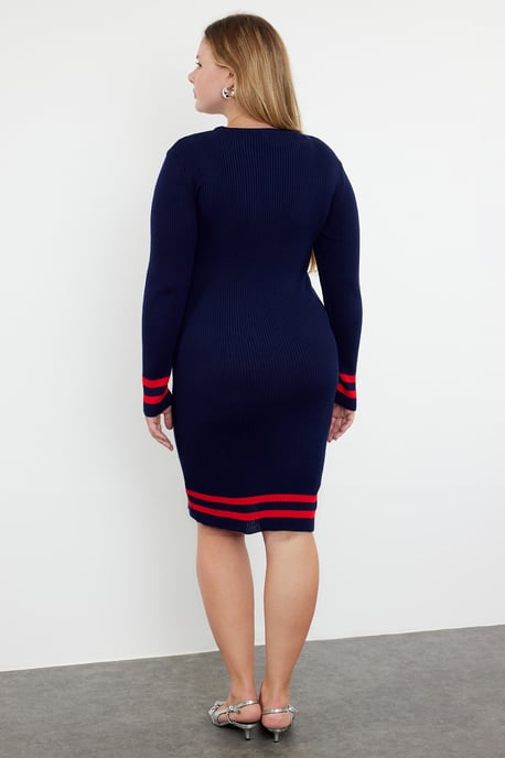 Trendyol Curve Dam Mörkblå Randig Kort / Mini Lång Casual Bodycon Plus size Klänning - Image 4