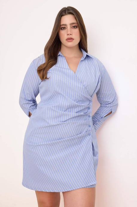Trendyol Curve Dam Blå Randig Kort / Mini Lång Casual Skjortklänning Plus size Klänning - Image 6